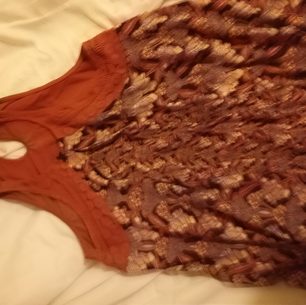 Woman's top